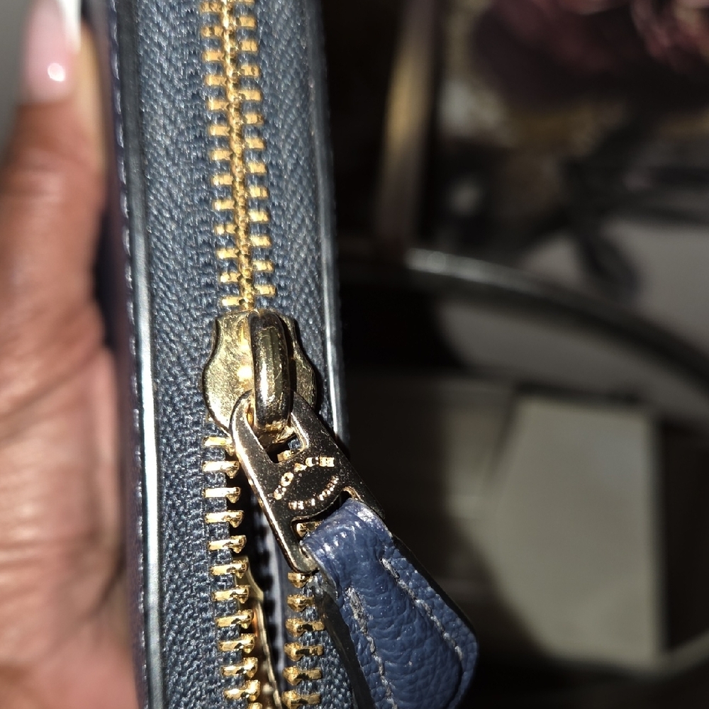 Coach Midnight Blue Zip Wallet - Picture 5 of 10